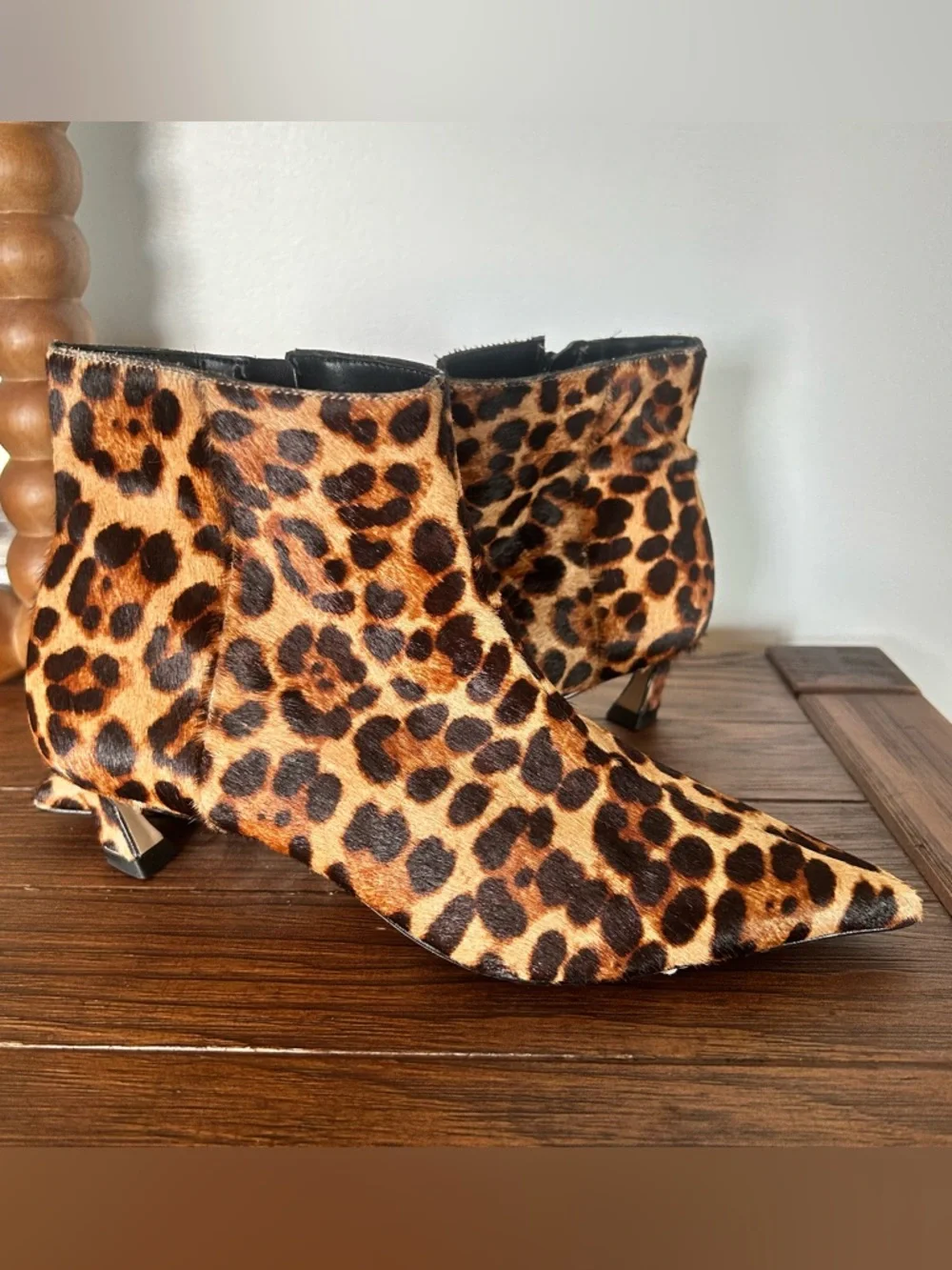 Gianni Bini Size 7 Georgina Leopard Calf‎ Hair Booties